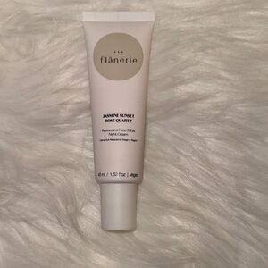 Flanerie Jasmine Sunset Rose Quartz Restorative Face Cream 1.52 oz 45ml New